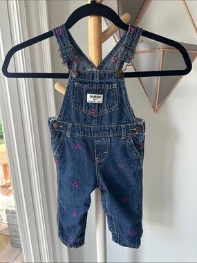 OshKosh B'gosh Baby Girl 9M Navy Blue Denim Jean Overalls Pink Heart Onesie Snap